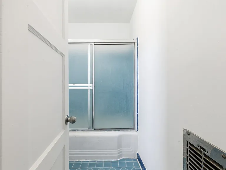 343 S Occidental Blvd — Photo 10