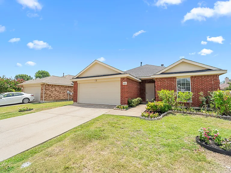 9825 Tyler Dr — Photo 41