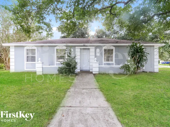 802 Briarcliff Dr, Valrico, FL 33594