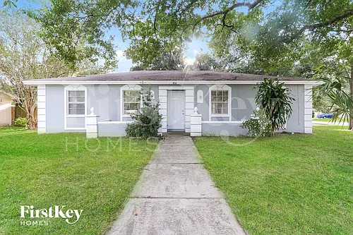 802 Briarcliff Dr Photo 1