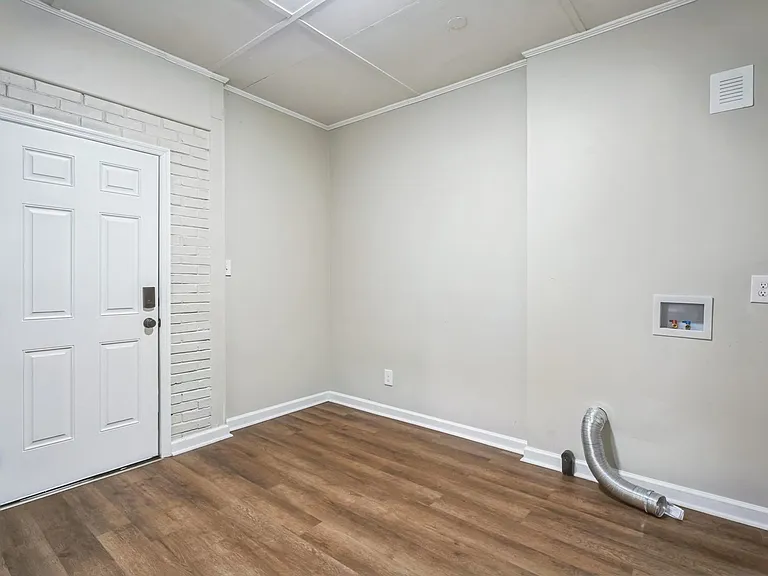 628 McLamb Dr — Photo 19