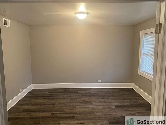3rd image of 7760 S Coles Ave #2D