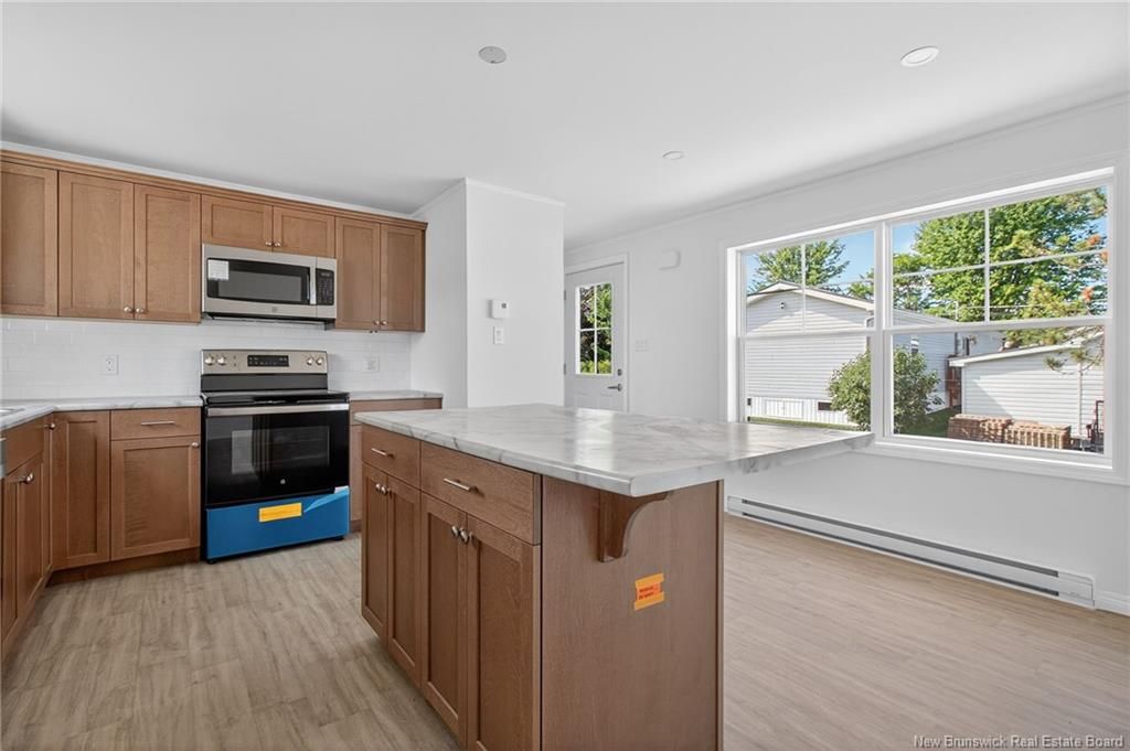 13 Condon Cres, Moncton, NB - View 3