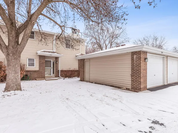 934 E Travelers Trl #60, Burnsville, MN 55337