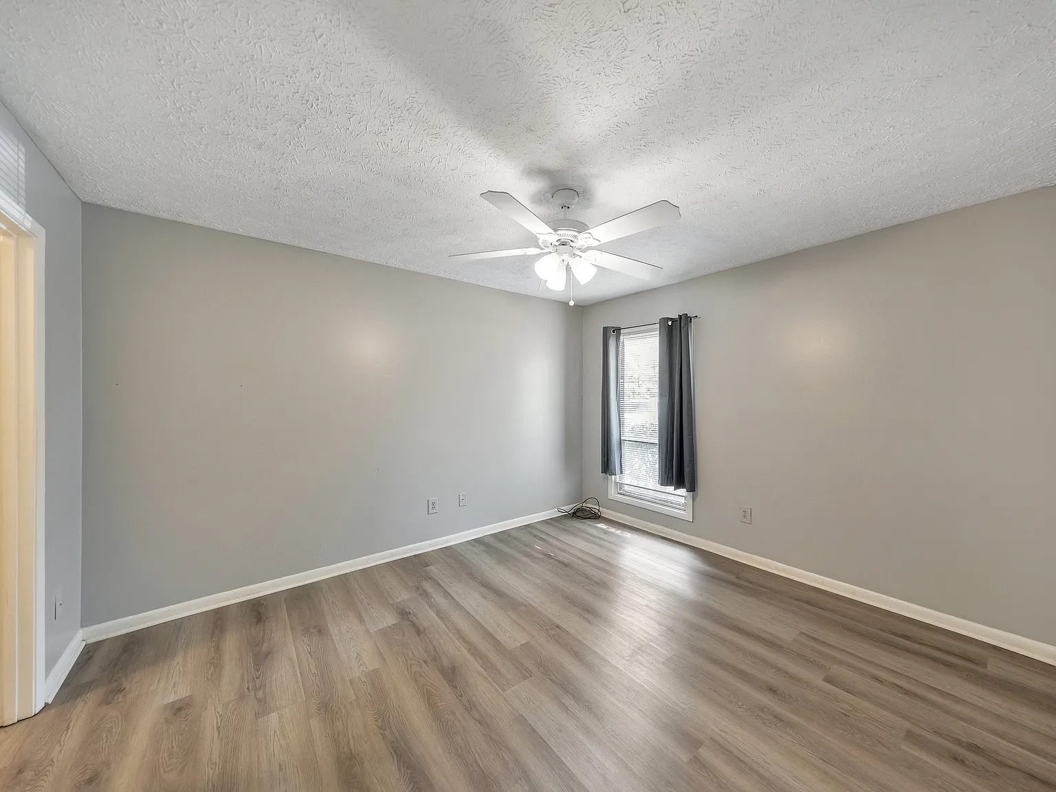 5159 Roswell Road Unit 6 - 1 — Photo 1