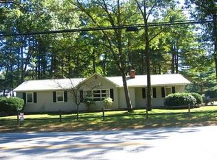 2 Whippoorwill Dr, Hudson, NH 03051