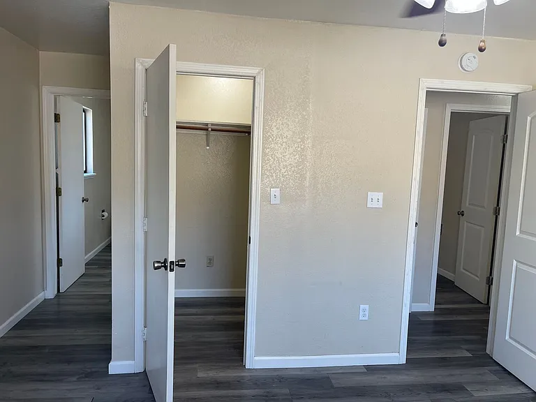 7846 Jenny Lind Rd #B — Photo 29