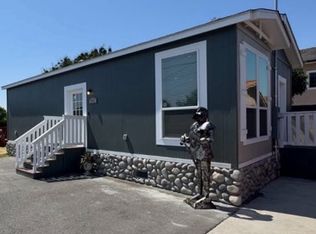 7575 Knott Ave #B, Buena Park, CA 90620