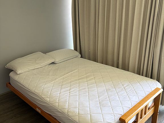2nd image of 2345 Ala Wai Blvd