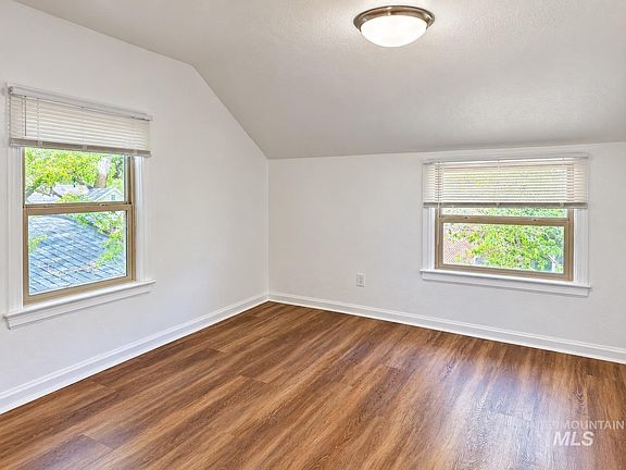 4th image of 6105 W Post St