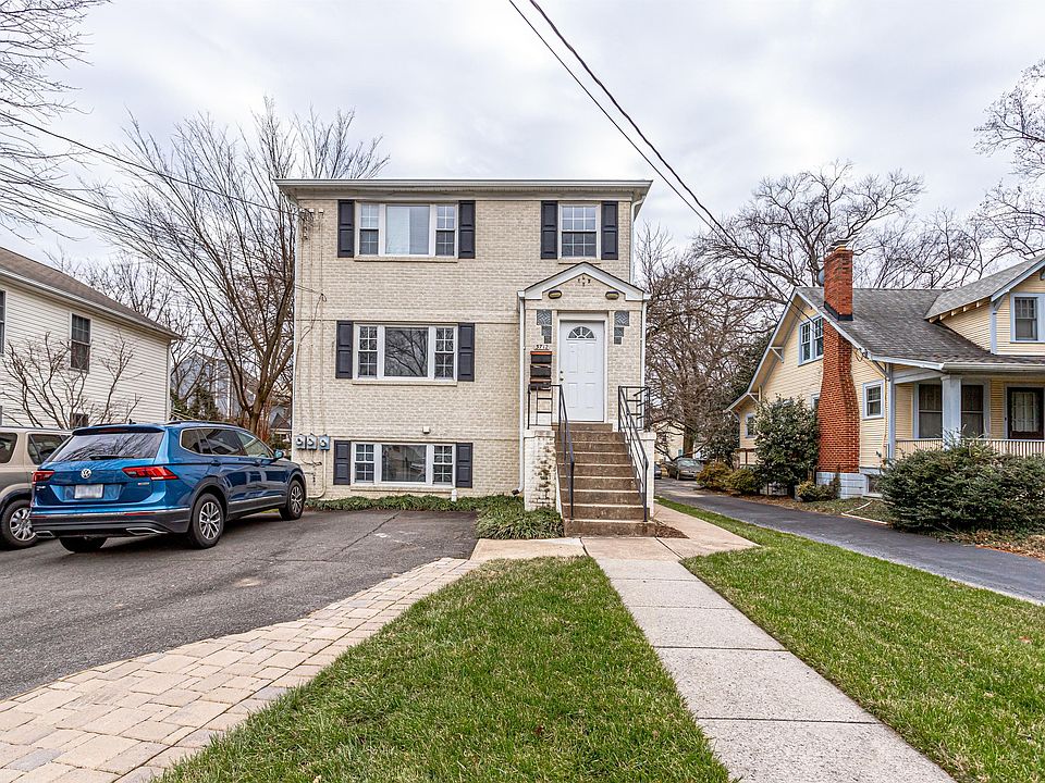 1st image of 3712 13th St N #1A