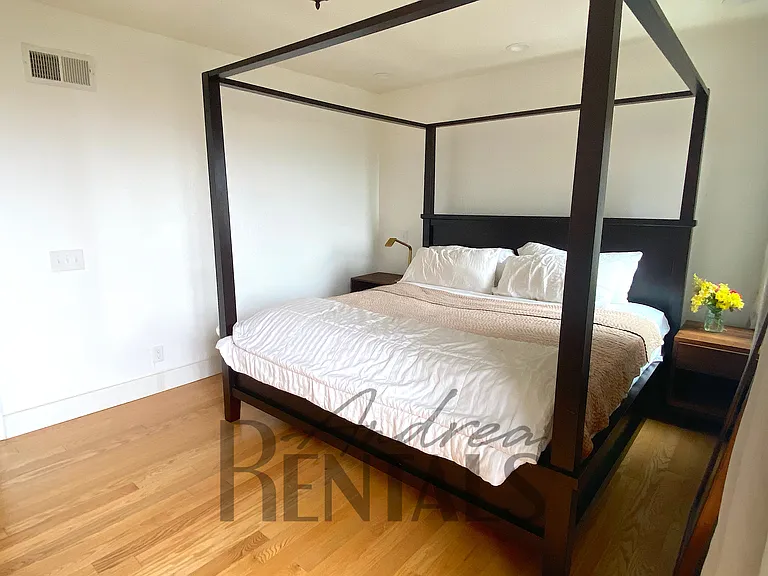 102 Everson St — Photo 25
