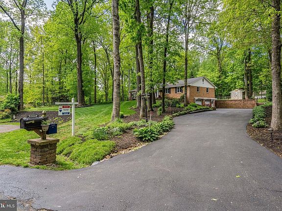 3rd image of 12411 Ramrod Ct