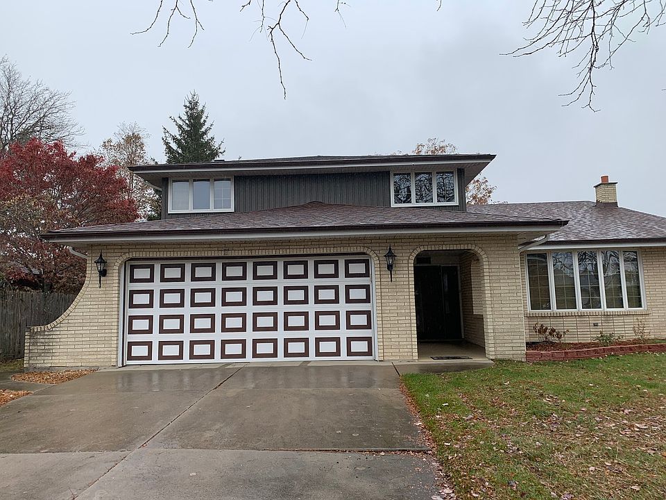 2nd image of 7630 Cashew Dr