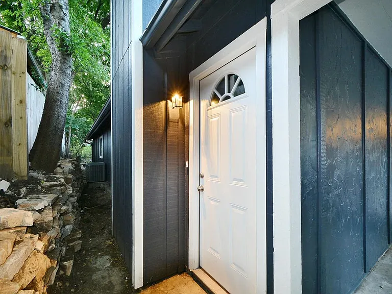 2706 Parker Ln #A — Photo 4