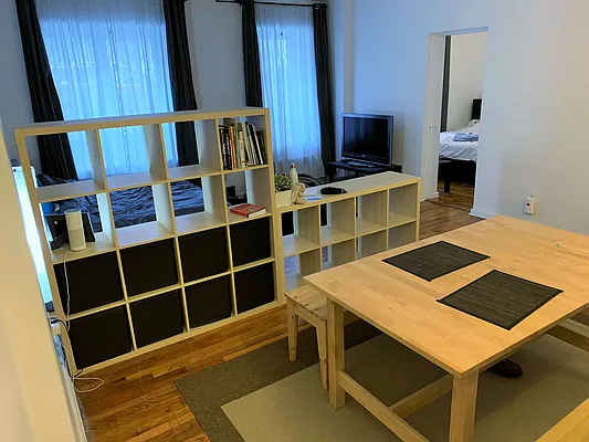 Rented by Joe Gotham LTD | media 19