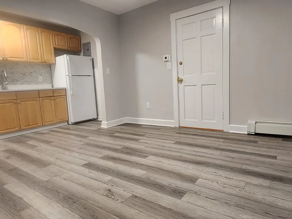 1-7 High St #15