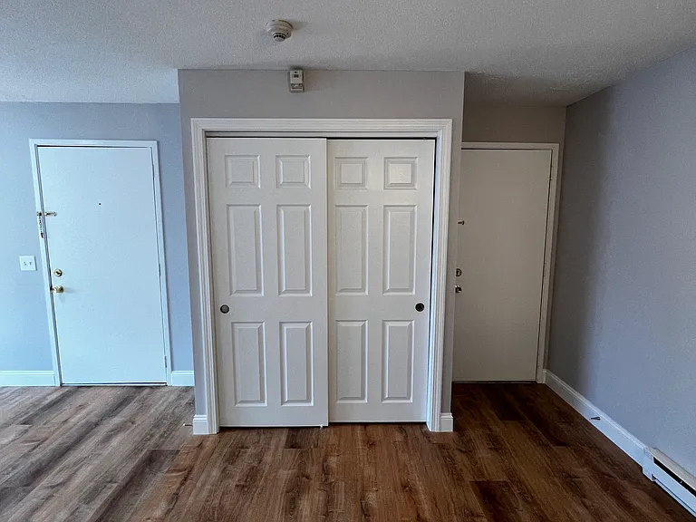 2 Pineland Avenue — Photo 43
