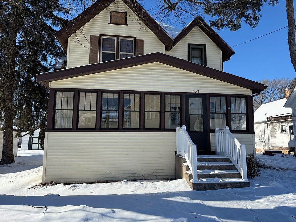 1st image of 709 N Main St