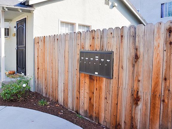 5th image of 230-242 N Glenn Ave