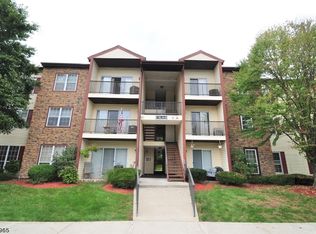 102 Robertson Way, Lincoln Park, NJ 07035