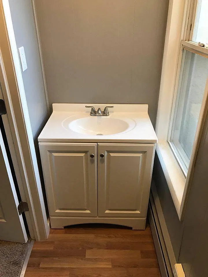 3 bed, 1.5 bath, 1092 sqft, $1,325 — Photo 4