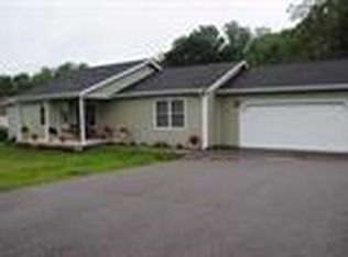 60 Brinegar Dr, Springville, IN 47462