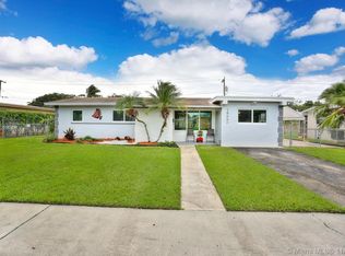 18660 SW 89th Ct, Cutler Bay, FL 33157