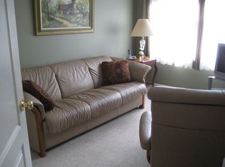 901 Sweetheart Path, Southington, CT 06489