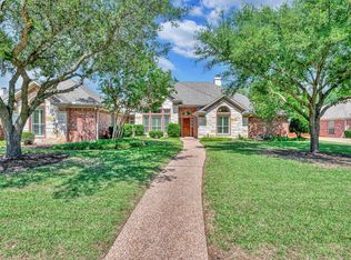 1105 Charing Cross Dr, Woodway, TX 76712