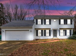 2851 Barber Ct, Joliet, IL 60435