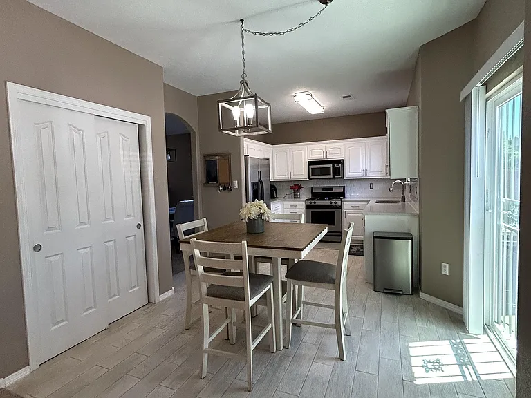 835 Kipuka Dr NW — Photo 9