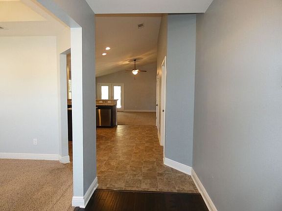 3rd image of 5061 Carley Ct