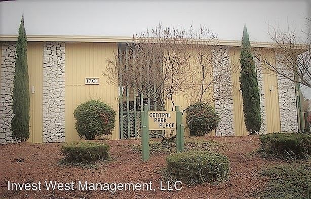 1st image of 1701 E Reserve St APT 20