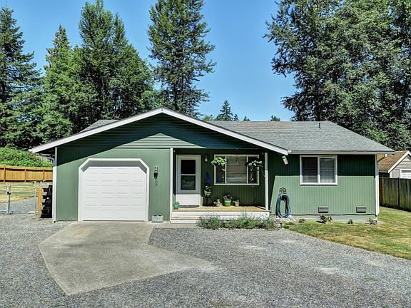 2nd image of 3009 184th Pl NE