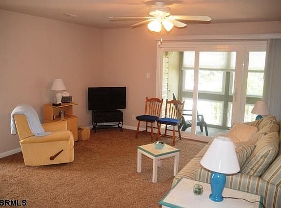 3rd image of 4460 West Ave #17