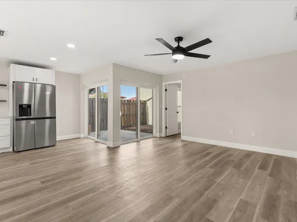 443 Hunter Cir, Kissimmee, FL 34758