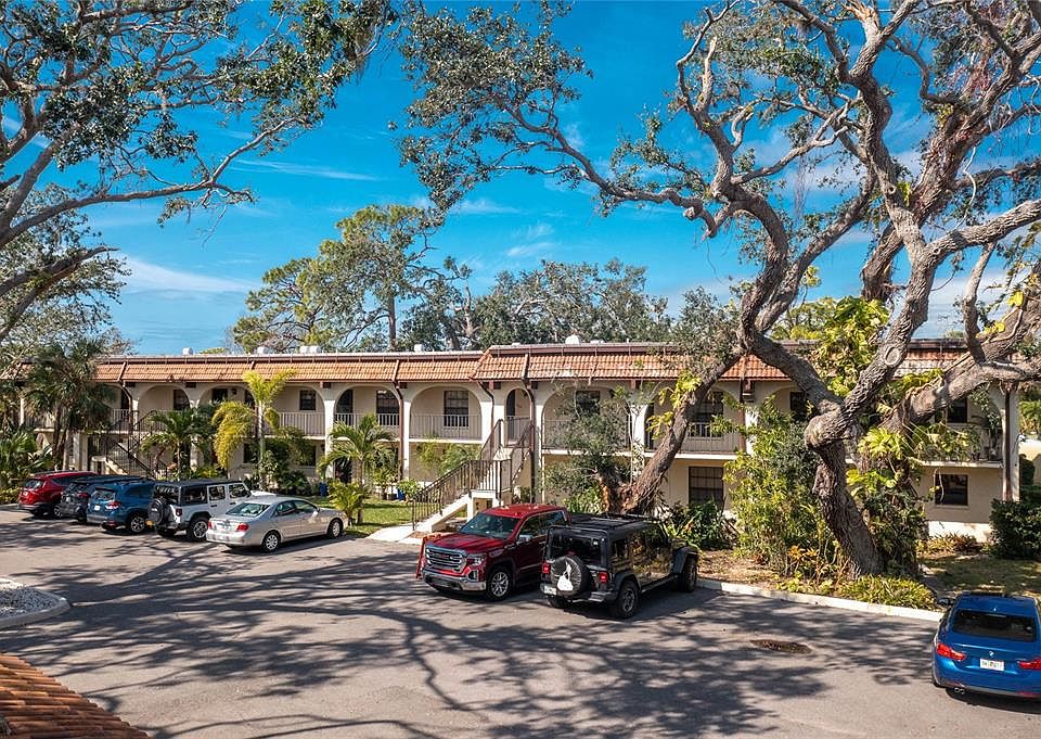 1st image of 149 Englewood Isles Pkwy Unit 607