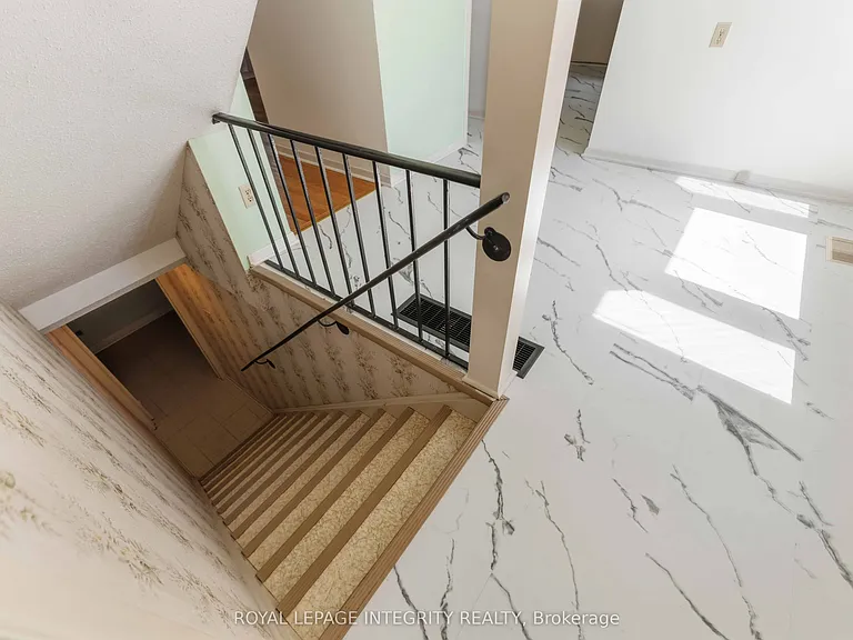 1842 Playfair Dr — Photo 10