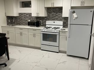14 Dewhurst St #3, Staten Island, NY 10314
