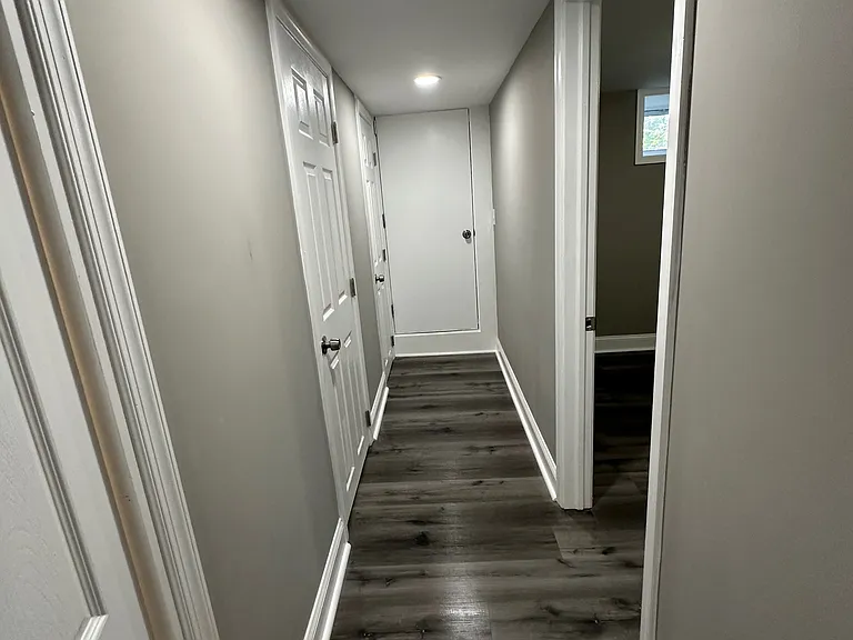 2804 E Cold Spring Ln — Photo 4