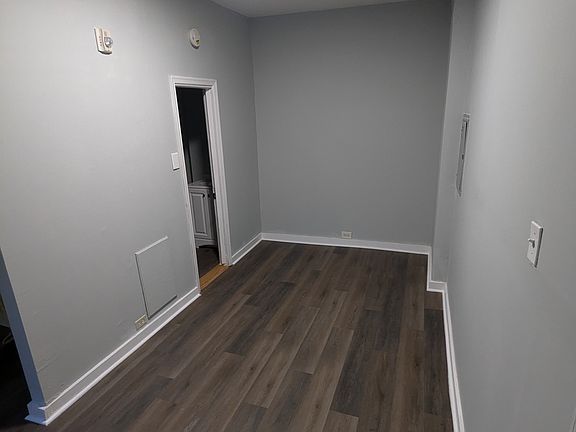 3rd image of 5045 Hazel Ave #1R