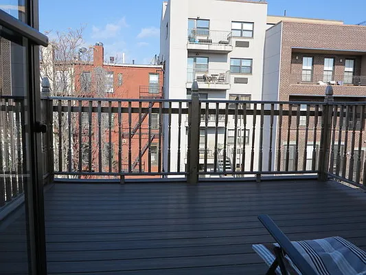 Rented by Target Realty Group | media 22