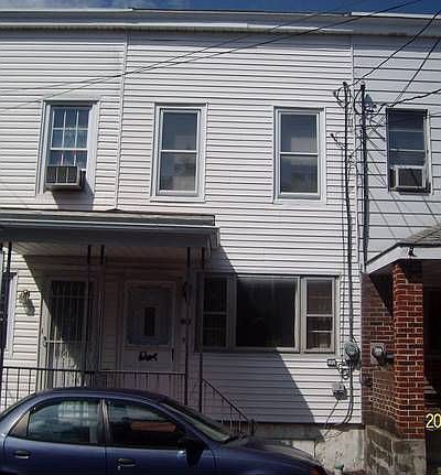 4th image of 613 Wyoming St