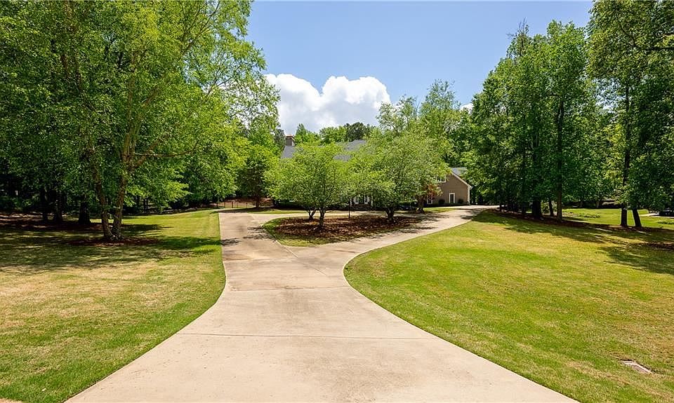 2207 Saint Andrews Way, Phenix City, AL 36867 Zillow