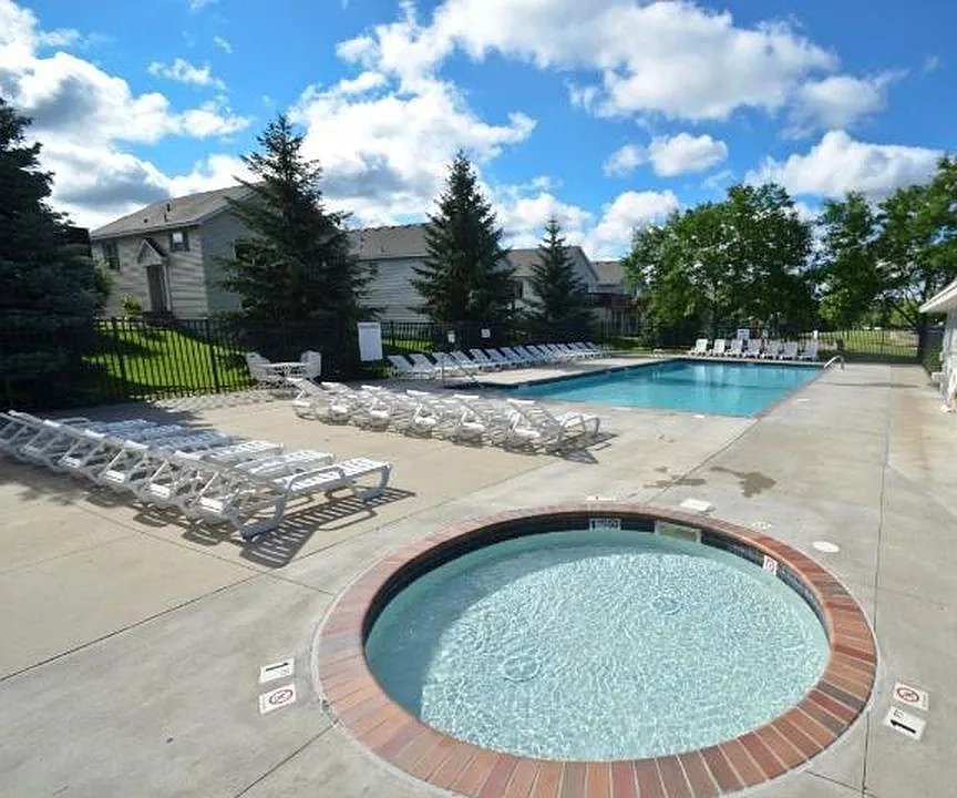 Community Pool Open in Summer - 7476 Hampton Ln