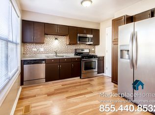 1447 Big Horn Trl, Carol Stream, IL 60188