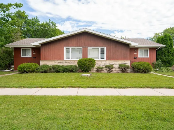 1458 W 2nd Ave, Oshkosh, WI 54902