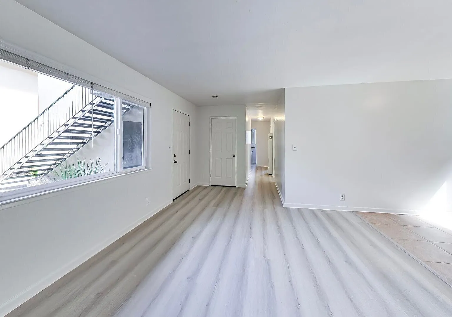Newly Renovated, Spacious Two Bedroom — Photo 3