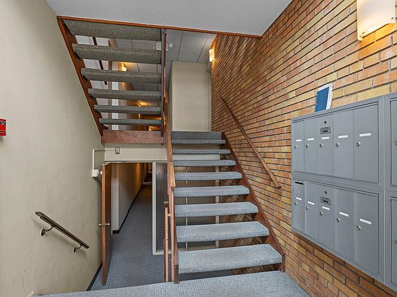 4th image of 4236 Upton Ave S APT 303